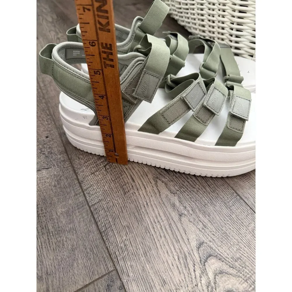Nike Icon Classic Platform Sandal Size 11 Army/Jade Horizon Strappy DH0224-301